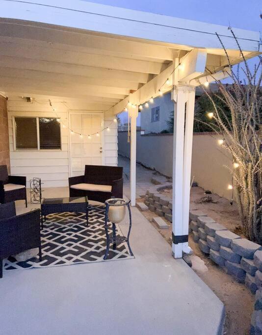 Joshua Tree National Park - Cozy Palms Getaway Lejlighed Twentynine Palms Eksteriør billede